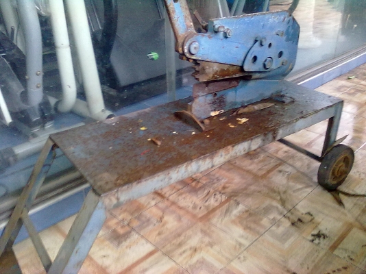 กรรไกรตัดเหล็ก