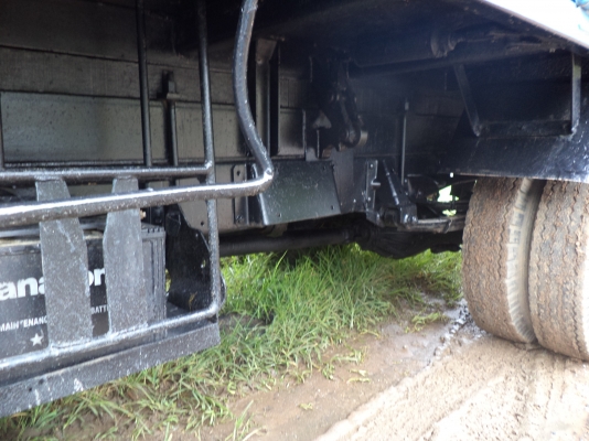 ขายรถบรรทุก 4 ล้อ ขายรถบรรทุก 4 ล้อ