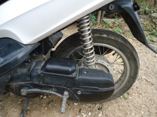 ขาย YAMAHA MIO ปี49 สภาพดีใช้งานได้ดี พร้อมเล่มทะเบียน ราคา 8,000.-บาท