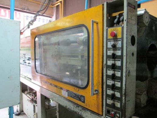 เครื่องฉีดพลาสติก TOSHIBA 150 T