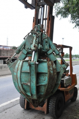 ขาย ตุ้ม หนีบ ติดแบคโฮ เครน เฮียบ สภาพสวยเดิมจากญี่ปุ่น 49,000 บาท