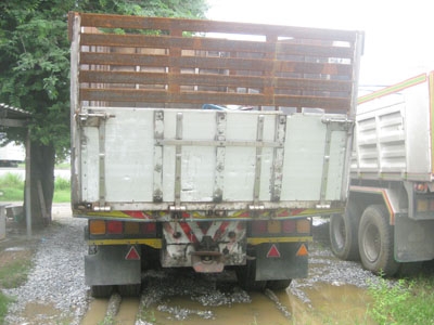 ขาย Deca 270 Uro 1 สองเพลาดั้มพ์เกษตร มีระบบลากลูก สวยพร้อมใช้ โทร 088-4501277