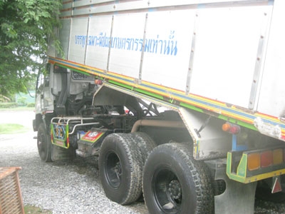 ขาย Deca 270 Uro 1 สองเพลาดั้มพ์เกษตร มีระบบลากลูก สวยพร้อมใช้ โทร 088-4501277