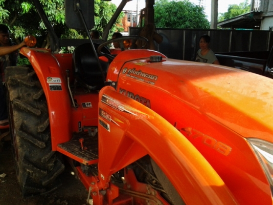 คูโบต้า M 4708 อุปกรณ์ครบ 3 อย่าง 900 ชม