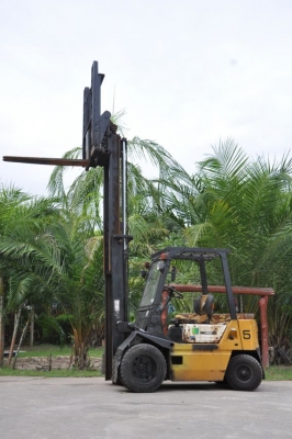 ขายFORKLIFT TCM FG20เสาสูง (งาสไลด์) ล้อคู่ สภาพสวยเดิมจากญี่ปุ่นยังไม่เคยใช้งานในไทย 129,000เท่านั้น!!