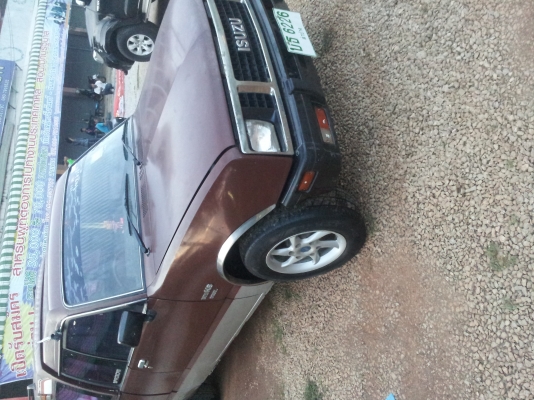 ขาย isuzu KB 2500 ฝาทอง ปี1988