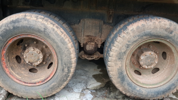 ขายด่วนไอ้หลงสองเพลาดั้ม MITSUBICHI FN225 สภาพเดิมสุดๆรีบจองเลยโทร 0843923995