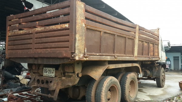 ขายด่วนไอ้หลงสองเพลาดั้ม MITSUBICHI FN225 สภาพเดิมสุดๆรีบจองเลยโทร 0843923995