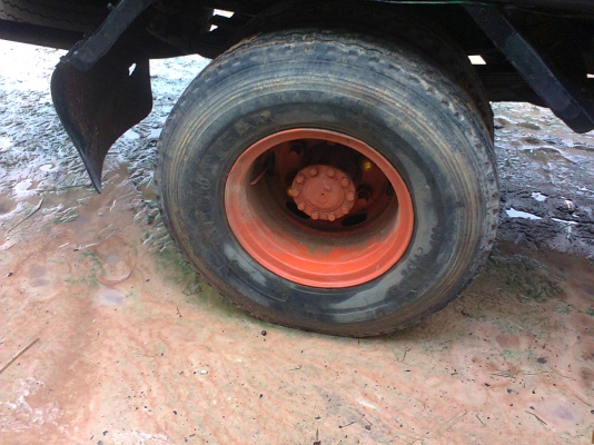 ขาย FC 120 แรง ซุ๊ปเปอร์เสี่ย ยาว 5.5 เมตร เครื่องดี แชชซีสวย ภายในไม่โทรม มีแอร์ ขาย FC 120 แรง ซุ๊ปเปอร์เสี่ย ยาว 5.5 เมตร เครื่องดี แชชซีสวย ภายในไม่โทรม มีแอร์