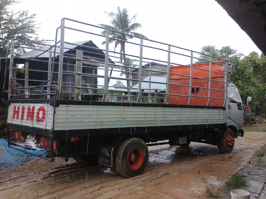 ขาย FC  120 แรง ซุ๊ปเปอร์เสี่ย ยาว 5.5 เมตร เครื่องดี แชชซีสวย ภายในไม่โทรม มีแอร์