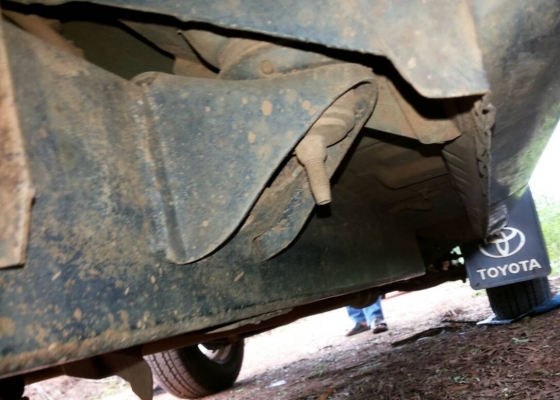 TOYOTA HILUX MIGHTY-X EXTRACAB 2.5 MT ปี 37 รถบ้านสวยเดิมๆพร้อมใช้งาน เครื่องแน่นแรงดีไม่มีเยิ้ม ภายในเก๋งคอนโซลสวยครบ พวงมาลัยธรรมดา กระบะสวยไม่มีผุกร่อน ช่วงล่างคัชซีสวยไม่มีดาม ยางสภาพดี 70\% พร้อมใช้งาน เอกสารทะเบียนครบพร้อมโอน ราคาต่อรองได้ครับ