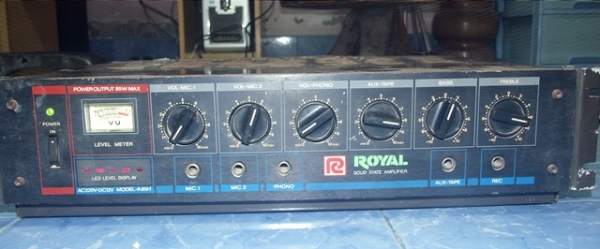 ขายแอมป์ ROYAL ราคา 1550 บาท (พร้อมใช้)