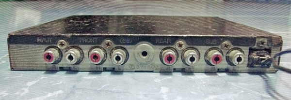 ขาย KENWOOD  KGC -6042 GRAPHIC EQUALIZER ราคา 250 บาท