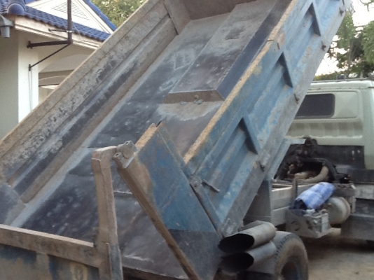 ขายด่วน6ล้อดั้มดินเบื่อคนขับ480000฿ยางหลังใหม่4เส้น ขายด่วน6ล้อดั้มดินเบื่อคนขับ480000฿ยางหลังใหม่4เส้น