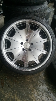 ขายล้อVIP ขอบ19พร้อมยางชุดละ19500