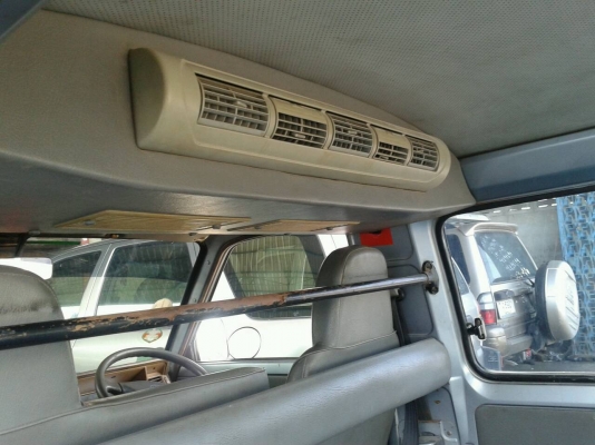 รถตู้เล็กราคามอไซค์ มาก่อนได้ก่อนน่ะครับ