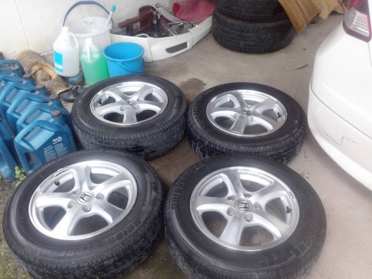 ขายแม็คพร้อมยาง Honda Civic T.0851713153