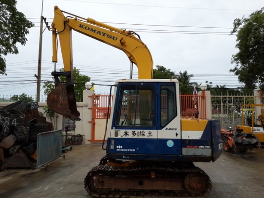 ขาย รถขุด KOMATSU รุ่น PC60-6- มือสองญี่ปุ่น