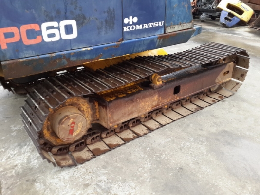 ขาย รถขุด KOMATSU รุ่น PC60-6- มือสองญี่ปุ่น