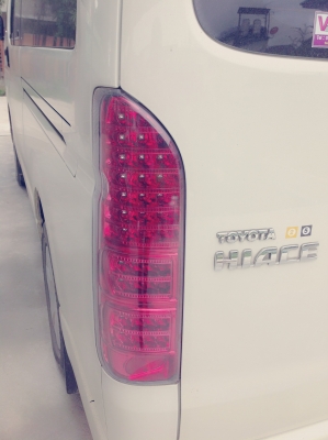 ไฟท้ายรถตู้d4d ไฟท้ายรถตู้d4d