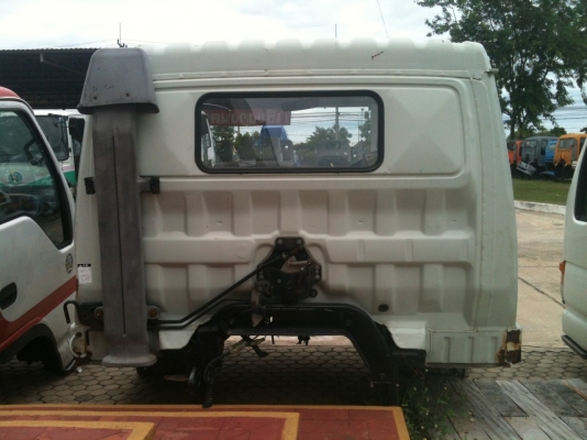 หัวเก๋ง Hino ซุปเปอร์เสี่ย 6ล้อ