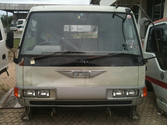 หัวเก๋ง Hino ซุปเปอร์เสี่ย 6ล้อ