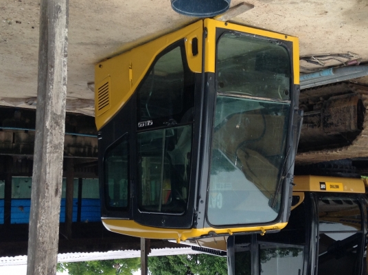 เก๋งแบ็คโฮ