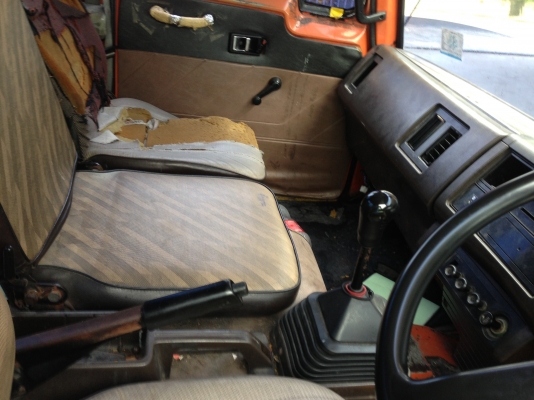 6ล้อยาว7เมตรFTR11NYสภาพสวยเดิมๆครับ ลดกันไปเลย560000ครับ