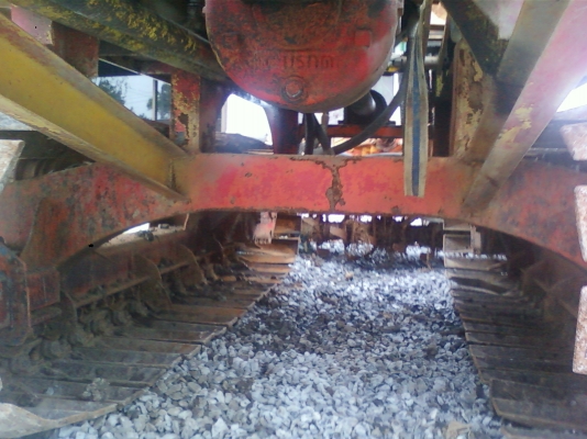 ขาย!! รถตีดิน  เครื่องยนต์ HINO HO7D / ปั้มอีตั้น เบอร์22 / 10HT. ( ซ่อมบำรุง+ทำสีใหม่ ) )