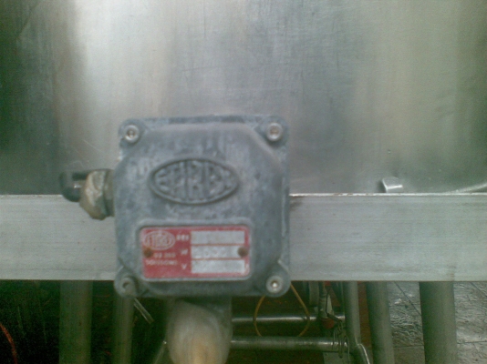 หม้อตุ๋น แสตนเลส มีตู้ควบคุมอุณหภูมิ 1 เซ็ต 4 ใบ พร้อมขาตั้ง ขาย  38000