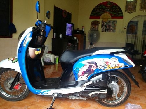 SCOOPY I ตัวใหม่ล่าสุดAlohaaa...ซ่านิยมรถสวยสภาพป้ายแดงพร้อมใช้งาน