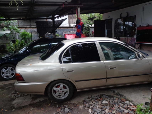 ปี93 TOYOTA COROLLA (สามห่วง)1.3 GLi เกียร์ธรรมดาไม่ใช้แท็กซี่ ขาย 65,000บาท