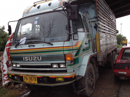 ขาย isuzu 10ล้อ1เพลา Rocky 195แรง รถร่อง ปี38 6HE1 ขาย isuzu 10ล้อ1เพลา Rocky 195แรง รถร่อง ปี38 6HE1