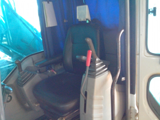 KOBELCO SK200 MARK V- YN 07-32605 พร้อมใช้ KOBELCO SK200 MARK V- YN 07-32605 พร้อมใช้