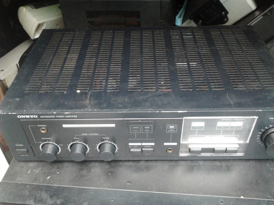 ขายเครื่องเสียงบ้าน อินทริเกตแอมป์ของonkyo