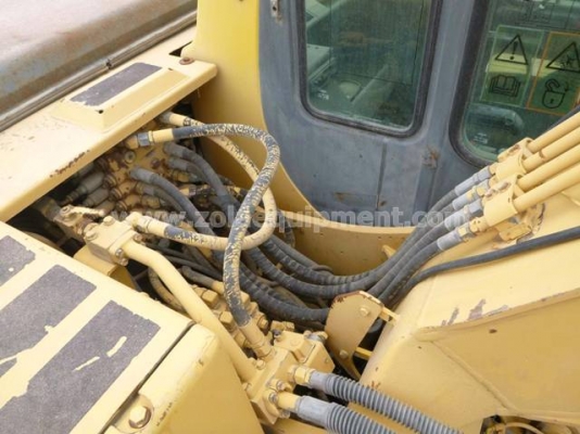 รถแบคโฮ 1997 Komatsu PW130-6K เครื่องจักรมือสองจากต่างประเทศ สภาพสวย เอกสารพร้อมโอน ชั่วโมงทำงาน 9,923 ชม.