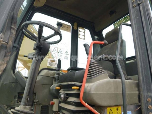 รถแบคโฮ 1997 Komatsu PW130-6K เครื่องจักรมือสองจากต่างประเทศ สภาพสวย เอกสารพร้อมโอน ชั่วโมงทำงาน 9,923 ชม.