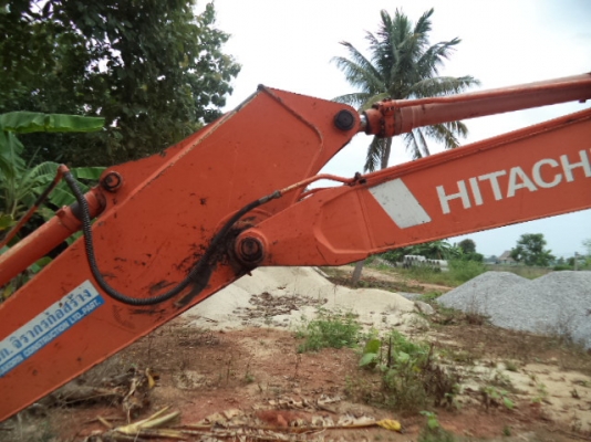 ขายรถแมคโครฮิตาซฺิEX200-2 ขายรถแมคโครฮิตาซฺิEX200-2