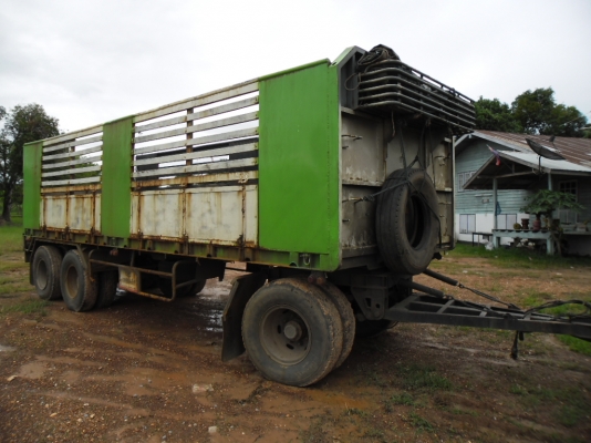 ขายรถพ่วงไม่ดั้ม HINO MEGA EURO 3- 380 ปี 52  ขาย 6 พ่วงๆละ 2550000 แม่ 12 ล้อจากโรงงานลูก 3 เพลายาว 7 เมตรจดทะเบียนปี 52 ทั้งหมดทะเบียนเต็มยางดีคัสซีสวยมากๆ