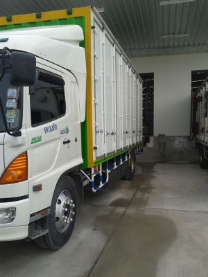 HINO MEGA FG  ยาว 7.50 เมตรปี54รถNGVห้าง100\%