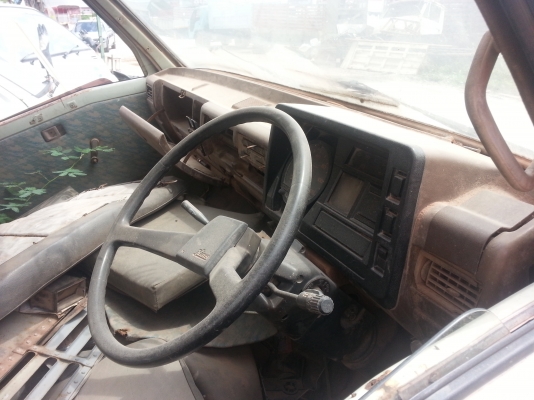 ขายครับหัวเก๋งhino 779 ขายครับหัวเก๋งhino 779