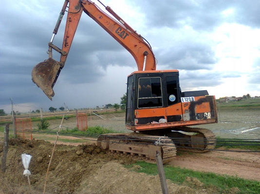 ขายแมกโค CAT E110 B รถเก่านอก ไฟฟ้าครบ โซ่หน่า เอ็วแนน่ เเอร์หนาว เอกสารเล่มทะเบียน