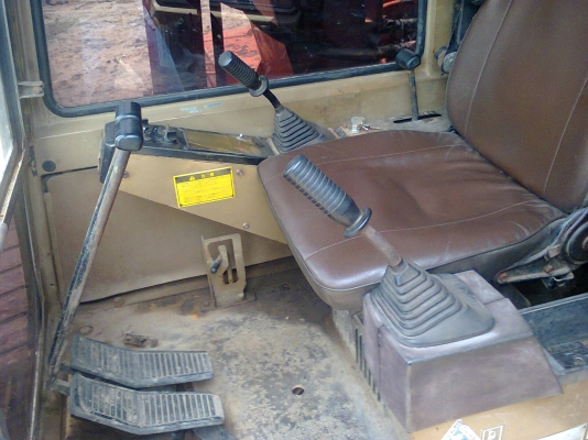 ขายแมกโค CAT E110 B รถเก่านอก ไฟฟ้าครบ โซ่หน่า เอ็วแนน่ เเอร์หนาว เอกสารเล่มทะเบียน