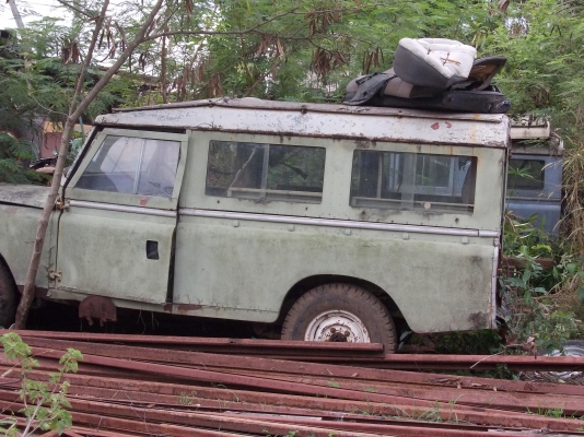 ขายแลนร์หลายคันหลายราคาเริ่ม 90000  ขึ่นไป