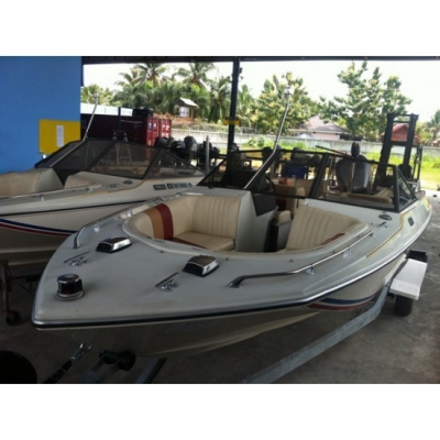 ขายเรือเร็วญี่ปุ่น Yamaha STR21RX พร้อมเทลเลอร์