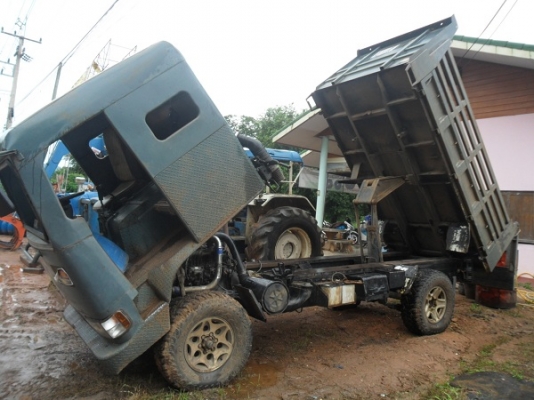 ขายรถอีแต๋นบรรทุกเพื่อการเกษตร 2เพลาดั้ม เครื่องมิตซู เทอร์โบอินเตอร์ พาวเวอร์ บรรทุก4-5ตันสบายครับ