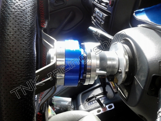 ขายพวงมาลัย MOMO RACE กว้าง13.5นิ้ว ของใหม่ ถูกๆ เนียนสวยๆ