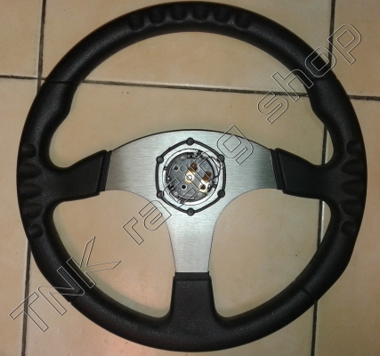 ขายพวงมาลัย MOMO RACE กว้าง13.5นิ้ว ของใหม่ ถูกๆ เนียนสวยๆ