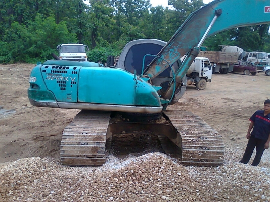 KOBELCO SK200 M5 เก๋งสวย ภายในสวย มีแอร์เย็นเฉียบ ระบบไฟฟ้าครบ ประหยัดน้ำมัน รถสวยกิ๊บ มีทะเบียนพร้อม.
