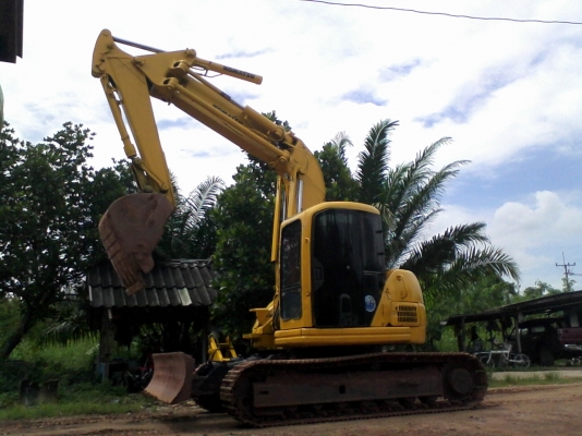 KOMATSU PC128